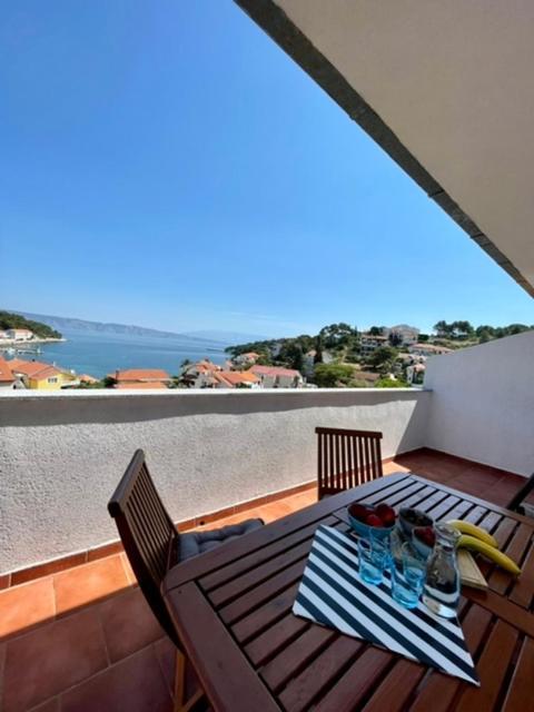 Apartment Frina I, Island Hvar イェルサ エクステリア 写真