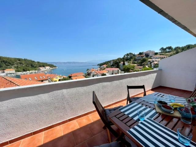 Apartment Frina I, Island Hvar イェルサ エクステリア 写真