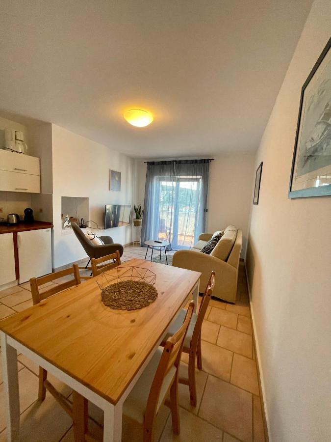 Apartment Frina I, Island Hvar イェルサ エクステリア 写真
