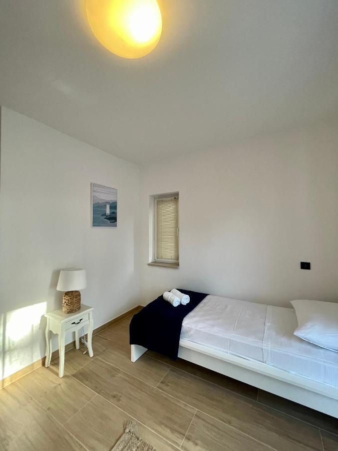 Apartment Frina I, Island Hvar イェルサ エクステリア 写真